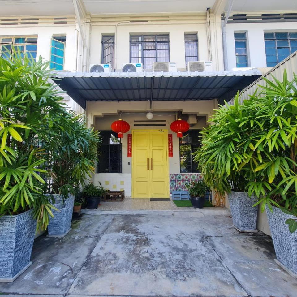 Myroom Georgetown, Off Jalan Burma, Gurney Drive Екстер'єр фото