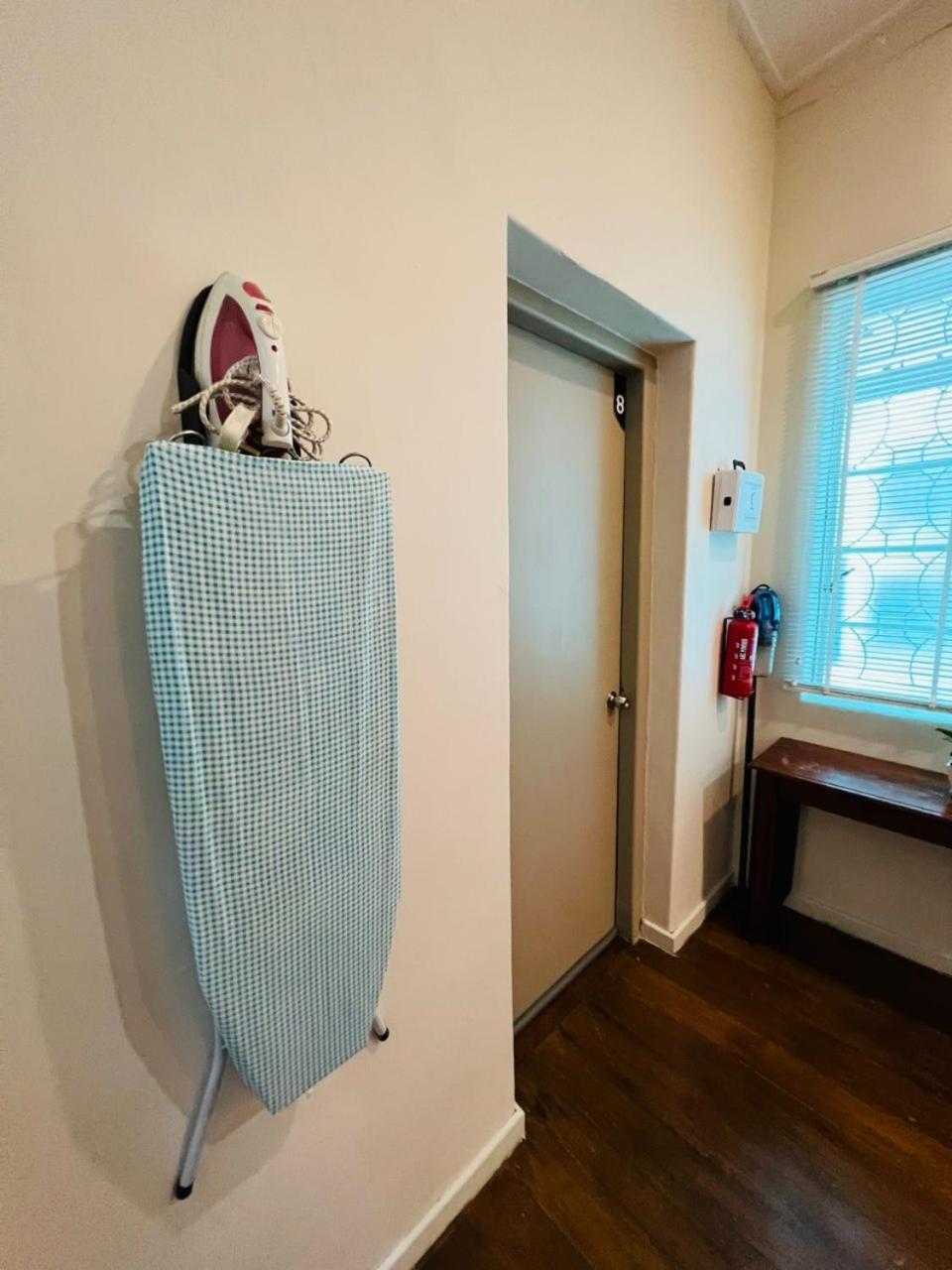 Myroom Georgetown, Off Jalan Burma, Gurney Drive Екстер'єр фото