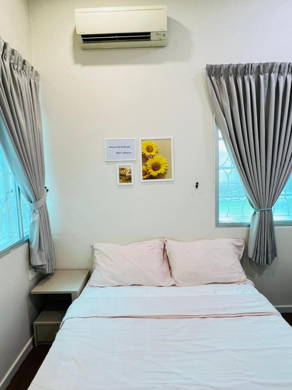 Myroom Georgetown, Off Jalan Burma, Gurney Drive Екстер'єр фото